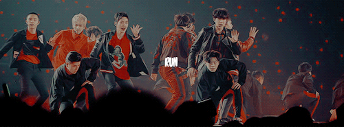 1yixings: EXO RUN THIS