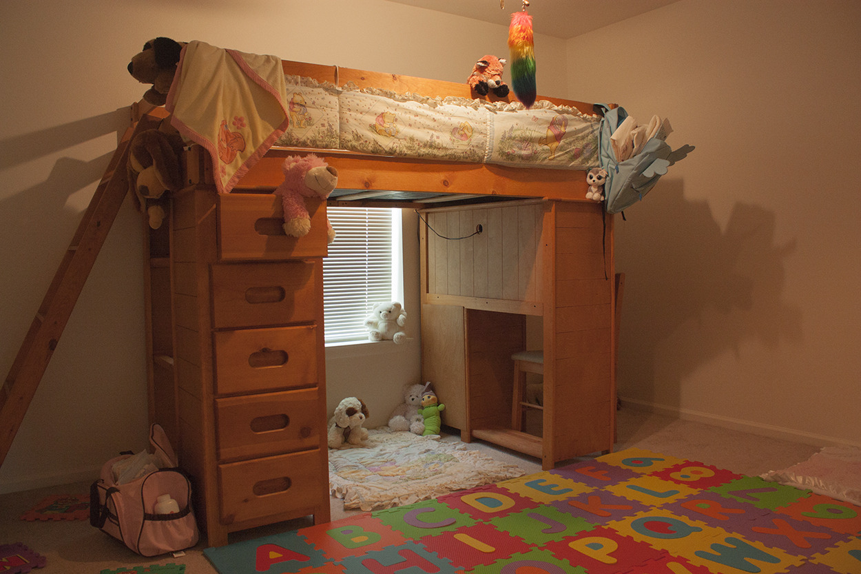 curiositiesunfolding:  murreki:  So I’ve finally got around to getting a bunk-crib