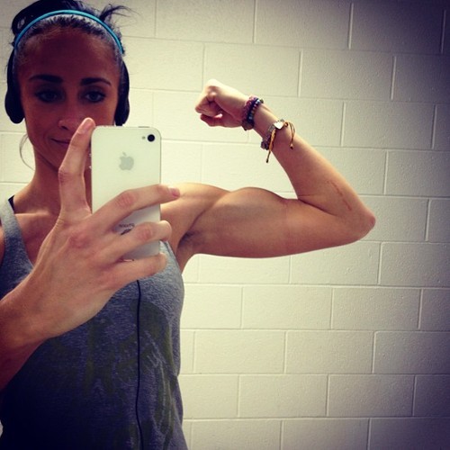dailyfitnessbabes:  via [Daily Sexy Hot Fitness Girls] 