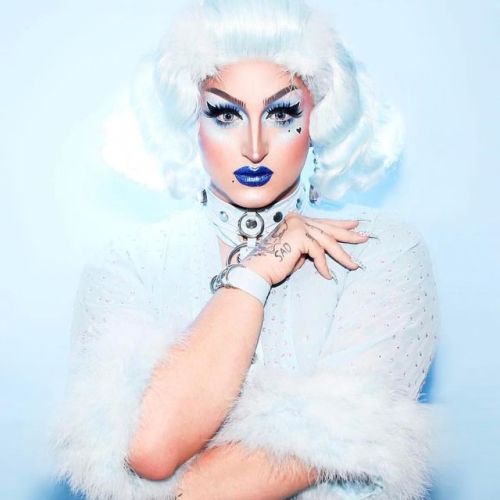 Ice Queen realness *tongue pop*@ilonaverley … .#dragqueen #makeup #drag #dragaholic #instadra