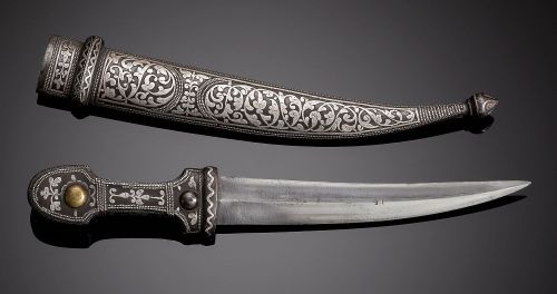 art-of-swords: Persian Jambiya-style Dagger with Scabbard Dated: 19th century Culture: Persian Place