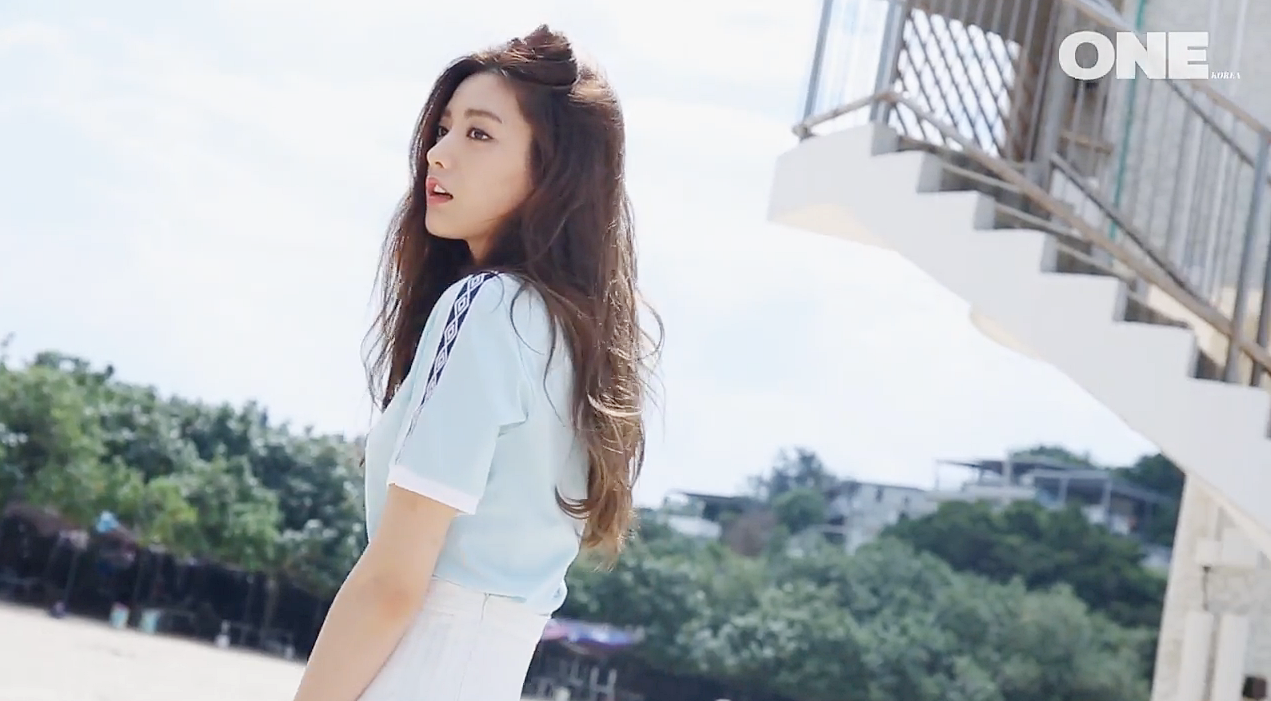rainavn:    [CAPS]  Nana x ONE Korea (2)  