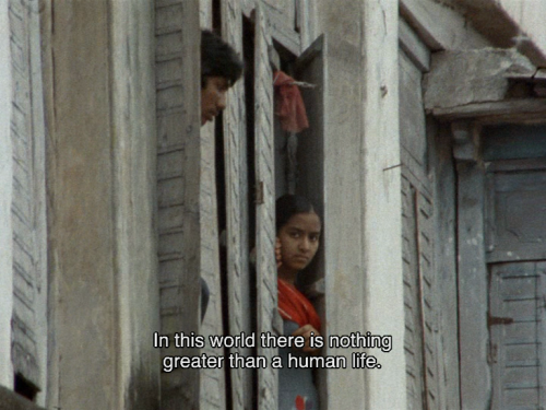 mayadarpan:What Has Happened to This City? (Deepa Dhanraj, 1986)Kya Hua Is Shar Ko?