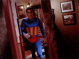 lane-and-kent-reporters:  1.01 Pilot | 1.01 Pilot (Supergirl)