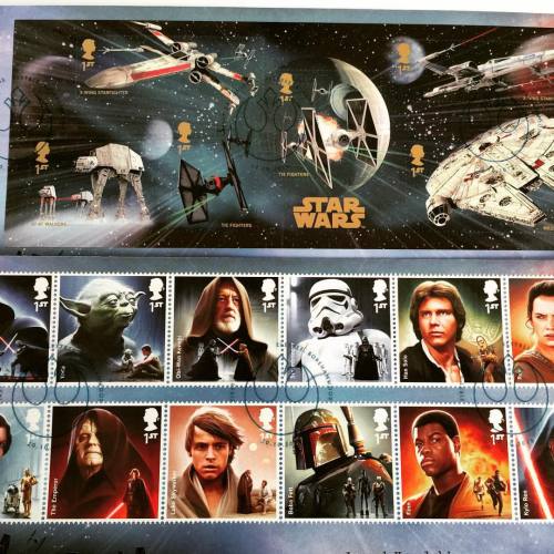 The new #RoyalMail #Starwars #stamps are beautiful.