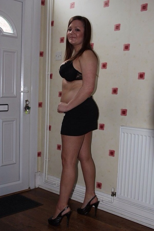 Amateur Mature MILFs, Wives, Boobs, lingerie, areo