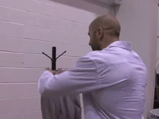 melzabelza:  Cesaro really seems to enjoy taking his shirt off in public… Not that