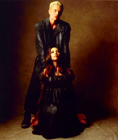matty-mars:Because Spike & Dru were the best dysfunctional TV relationship ever.