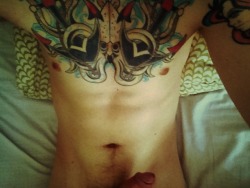 sexmepink:  I love that chest piece and the