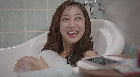 Drama in the Rain — The Idle Mermaid 🧜\u200d♀️ (잉여공주): Eileen & Ahn Hye...