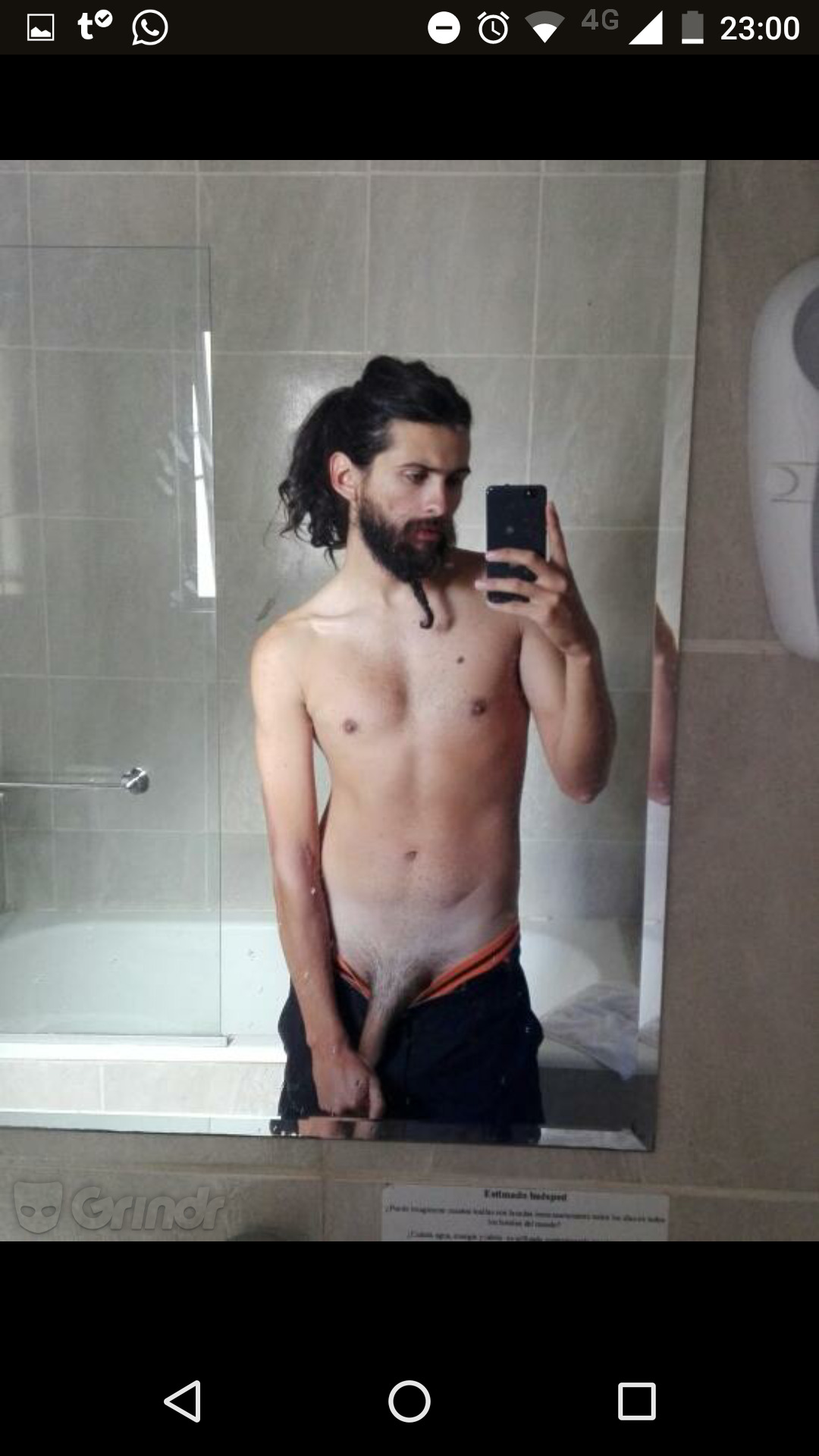 chileangayblog:  chilegaysexstgo:Hippiento  caliente más act oriente Wajajajaja