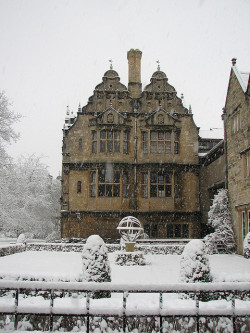 pagewoman:Trinity College, Oxford, England