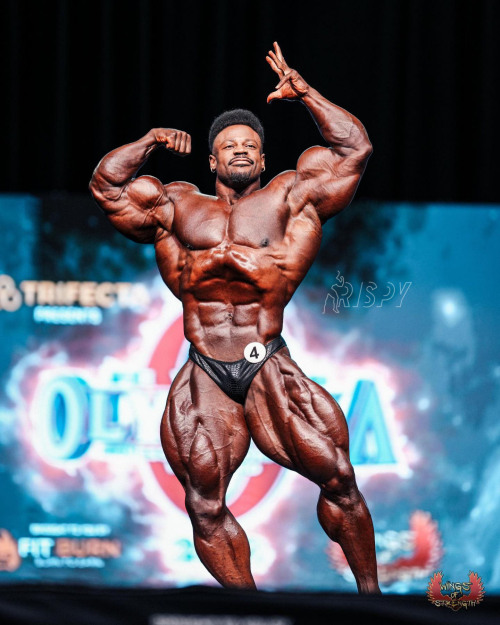 Just Dreaming About What Kind Of Physique Breon Could Bring To 212.
