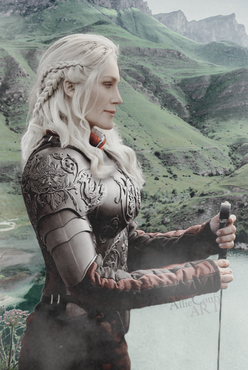 adoringjesstuck: Though possessed of the silver-gold hair and purple eyes of Valyria, hers was a har