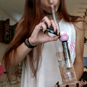 indica-illusions:i dont give a fuck about you anyways, whoever said i gave a shit