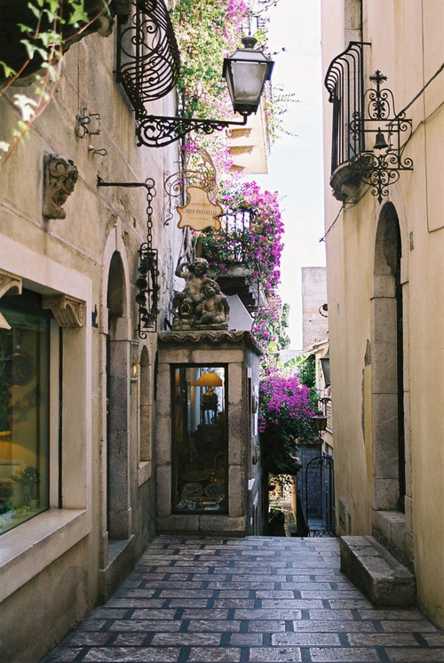 bluepueblo:  Narrow Street, Taormina, Italy porn pictures