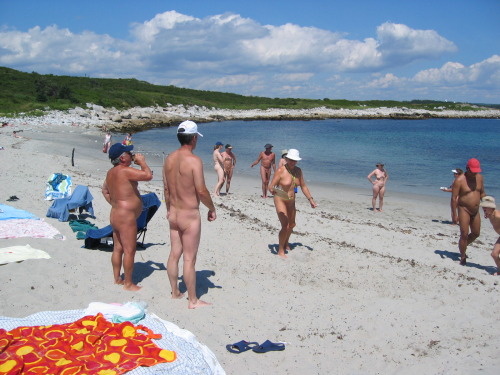 nudiarist:  Please visit the website for Bluenose Naturists Club: www.bluenosenaturists.com/ 