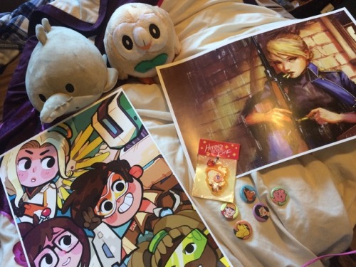 i got some stuff at comicon