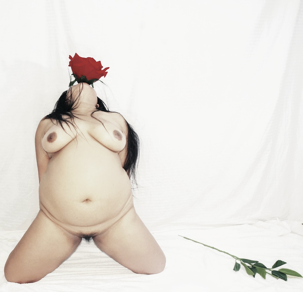 just-awild-thing: Red Rose Serie  I grow where you plant  Self-portrait