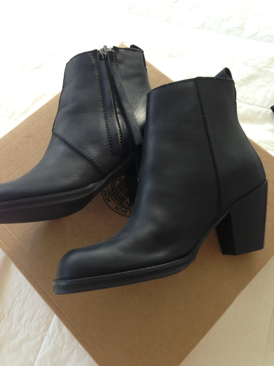 bergdorfprincess:  these are seriously the best boots