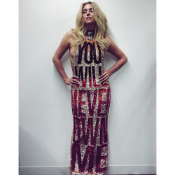 imnotjailbait:Kesha’s clearly wearing this dress as a statement