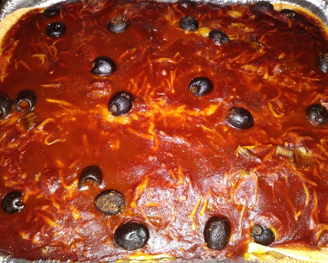 <p>Enchilada Casserole w/Ground Turkey (Customize the way you want it).<br/>
.<br/>
.<br/>
Online Ordering & Delivery Available<br/>
.<br/>
.<br/>
.<br/>
.<br/>
.<br/>
.<br/>
.<br/>
.<br/>
#enchiladacasserole #enchiladas #enchilada #mexicanfood #cheeselove #losangelesfood #thanksgivingspread #thedailybite #eeeeeats #thanksgiving2019 #enchiladasverdes #thebestbakery #eeats #corporatecatering #CATER #Caterer #lafoodjunkie #realgood #eatfamous #lafood #lafoodie #realcakebaker #spicyfood #foooodieee #foodilysm #thechew #deliciousfood #cal (at West Hills, California)<br/>
<a href="https://www.instagram.com/p/B5DhH0xAnpg/?igshid=1t7k50covk7t8" target="_blank">https://www.instagram.com/p/B5DhH0xAnpg/?igshid=1t7k50covk7t8</a></p>