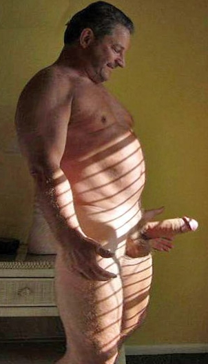topdad52:  onilperez:  Grandpa’s BIG Cock  I’m not really a cock lover (except