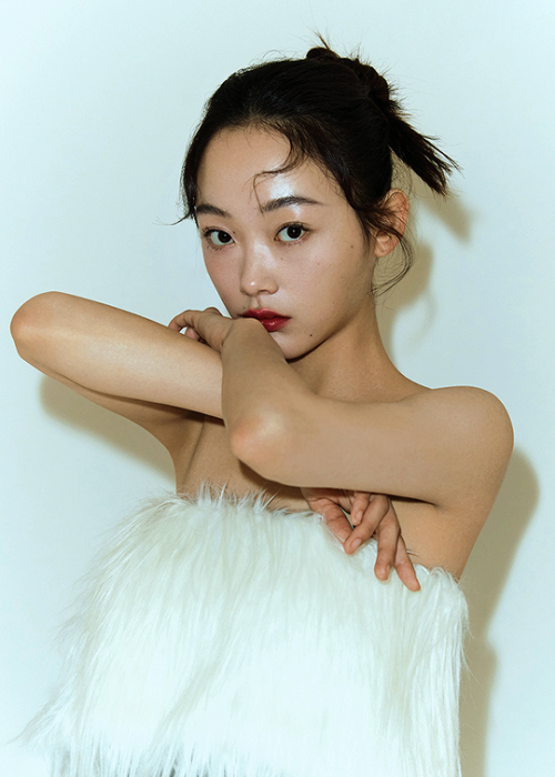 netflixdramas: LEE YOO MIBy Ahn Joo Young for Cosmopolitan Korea, Dec. 2021