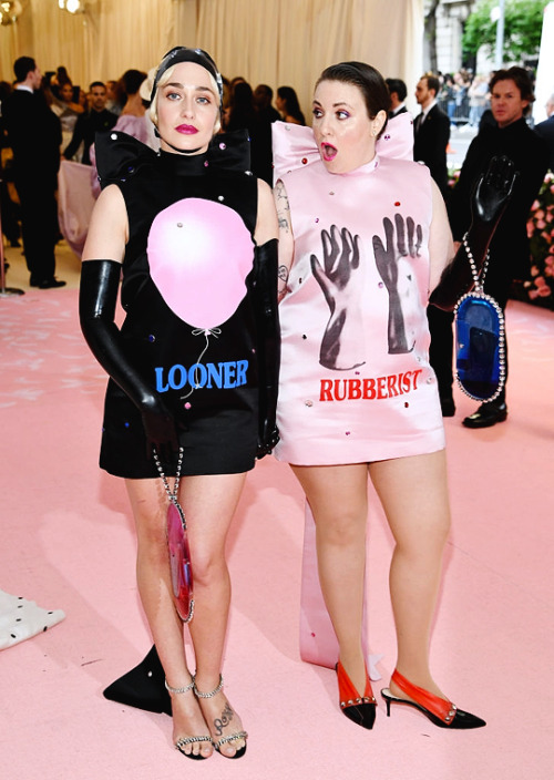 im-pikachu:Jemima Kirke and Lena Dunham attends The 2019 Met Gala