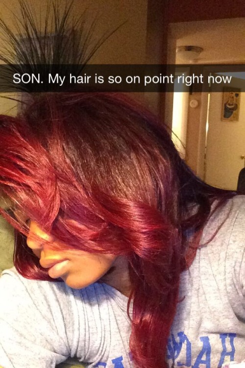 loc-equinox:  jamblasian:  The versatility of natural hair (red)   Woww 😍ugh I wish she was mine.