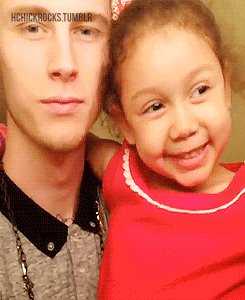 hchickrocks:  Kells &amp; Cas on Valentine’s Day. 