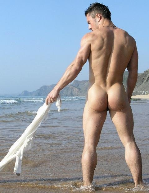 pushmybottoms:  www.pushmybottoms.tumblr.com 