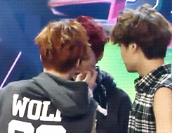  after finishing the mini chick game, xiumin noticed something on luhan’s face