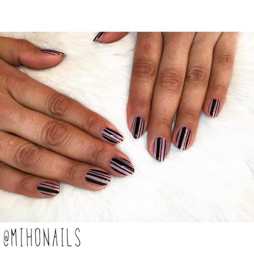 miho-nails: @claudinejoseph stripes nails  #nail #nails #nailart #naildesign #japaneseart #japanesen