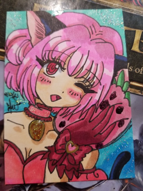 Latest order - Ichigo from Tokyo Mew Mew! :D This was a commission! :D First is before glitter accen