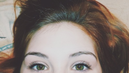 Green/Brown eyes