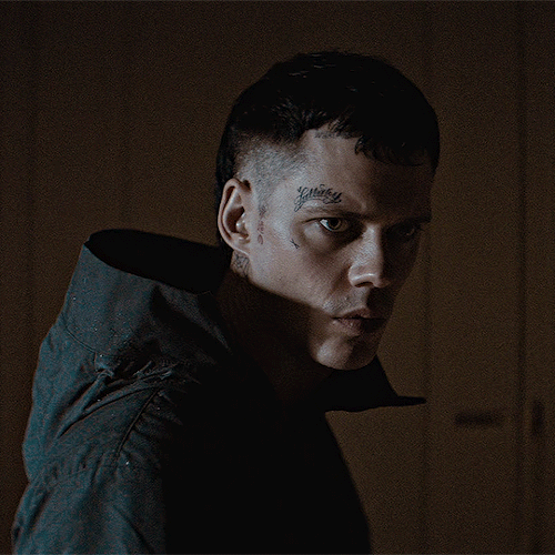BILL SKARSGÅRD As ERIC DRAVEN In THE CROW (2024)