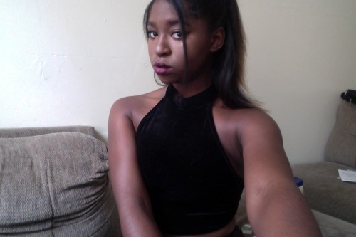 shiababymamaofficial:  Black Out 