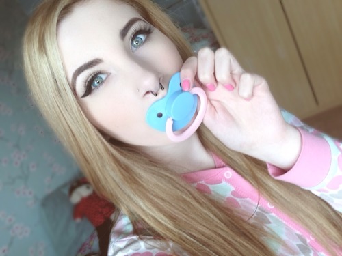 princesspeachykitty:  New pacifier from @onesiesdownunder adult photos