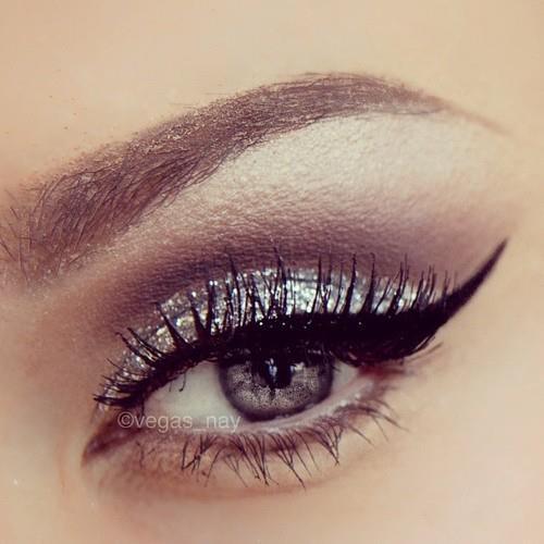Biz Kızlar Varya ~ on We Heart It - http://weheartit.com/entry/40168457/via/jennyvu