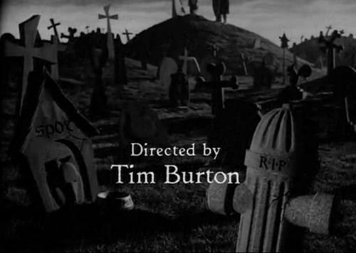 youknowit-hurts:   ☽ sad b&amp;w blog ☾