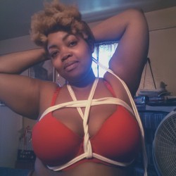 pervertsofcolor:  fatblacksnatch:  Some rope