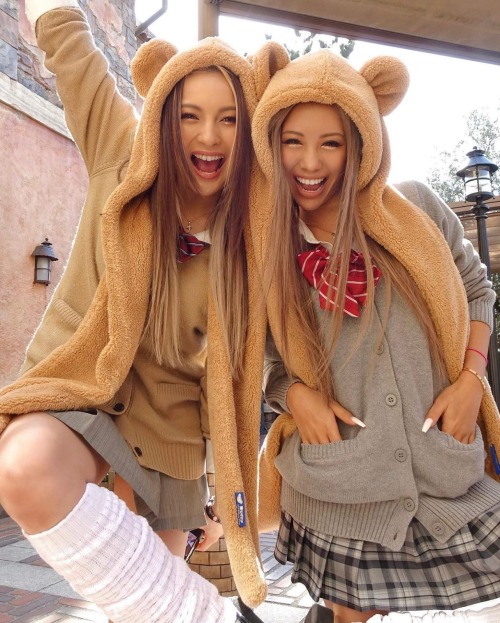 • Hana Honma &amp; Yuki Kimura (Yukipoyo)