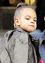thequeenbey:  Blue makes the cutest faces in the world. 