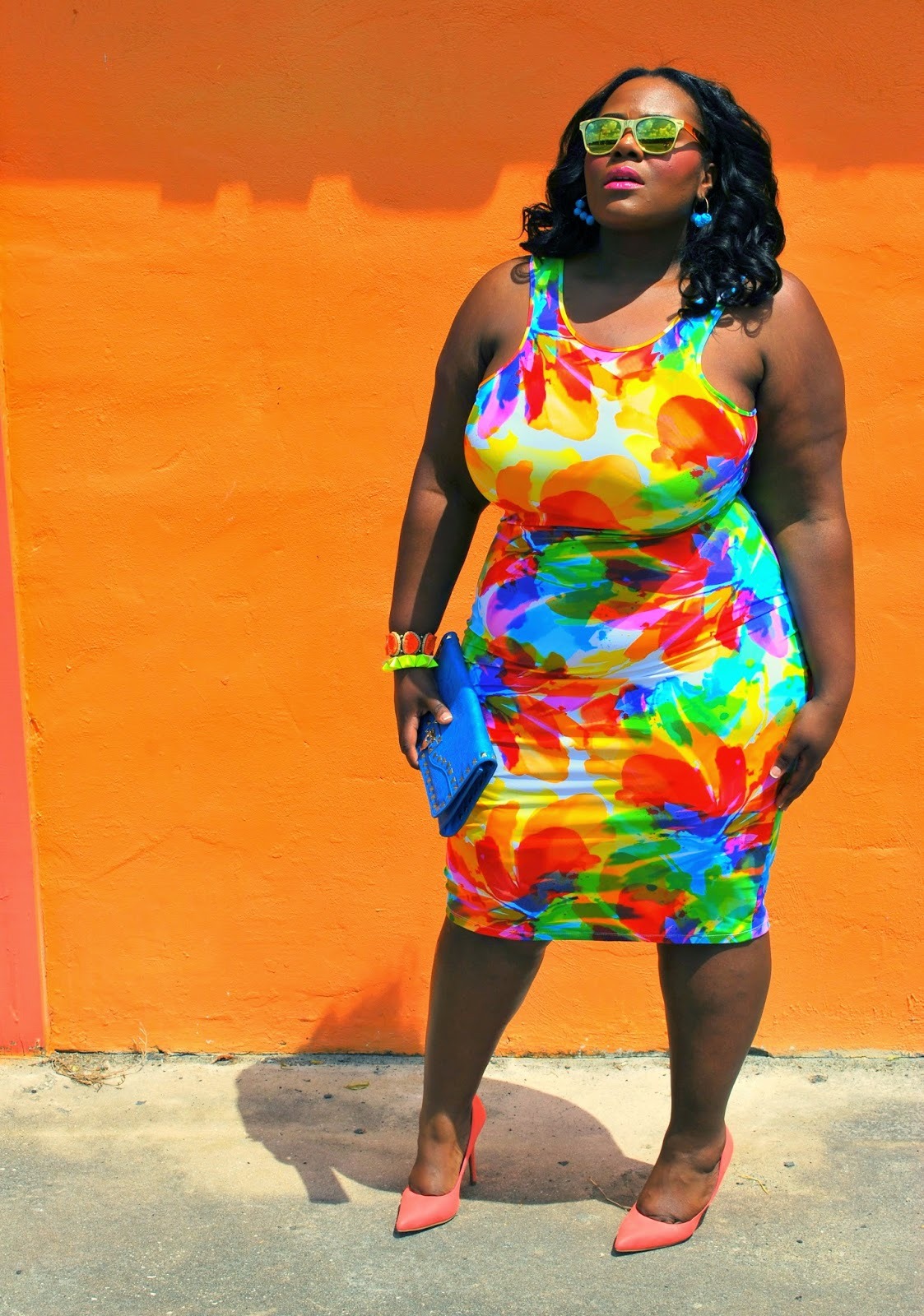 planetofthickbeautifulwomen:  Fashion Blogger  @www.musingsofacurvylady.com/ 