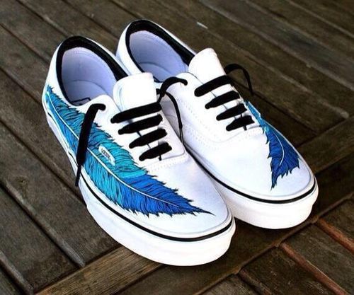 friskyxd:  vans- - | via Tumblr na We Heart It. 