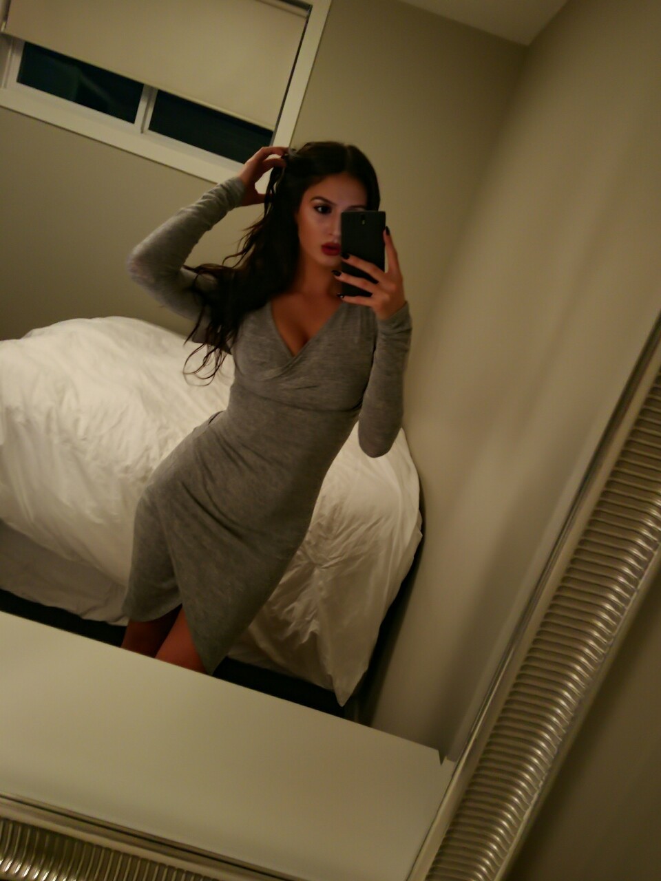 dullwhitegirl:I’m gonna go stuff my face happy vday  wow..