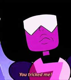 flowerypearl:  Don’t defend her! Peridot