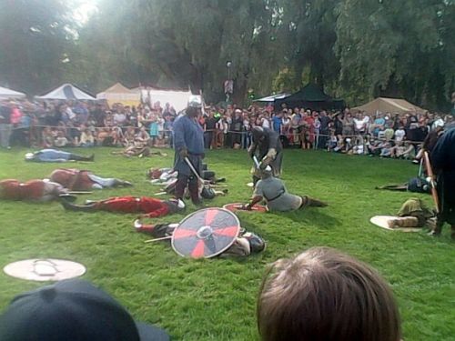 A few photos I took yesterday at Hämeenlinna Medieval Fair. Pic quality is mediocre at best since my