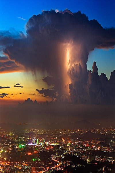 deliriosdefrikeza:  by Baji Zhh 